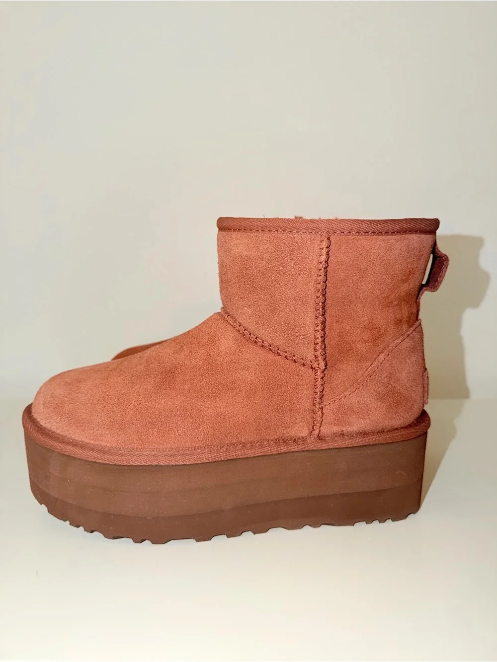 Uggs Classic Mini Platform Women’s Platform Suede Jasper Booties, Size 5